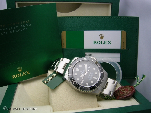 ROLEX SEADWELLER 116600 2014 DSCN2460_51b1f7.JPG