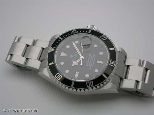 ROLEX SUBMARINER 16610 2005 DSCN2801_3c2b5c.JPG