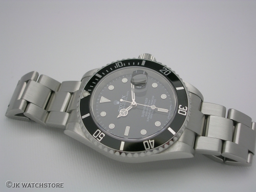 ROLEX SUBMARINER 16610 2010 DSCN2873_fa95af.JPG