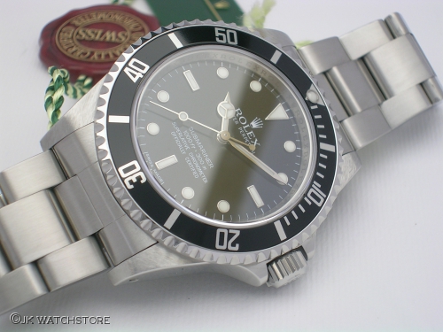 ROLEX SUBMARINER 14060M 2010 DSCN3024_cdeb65.JPG