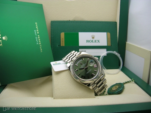 ROLEX DAYDATE 228239 GREEN DIAL 2020 DSCN3058_9ce568.JPG