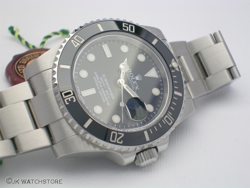 ROLEX SUBMARINER 116610LN 2011 DSCN3107_c9a41d.JPG