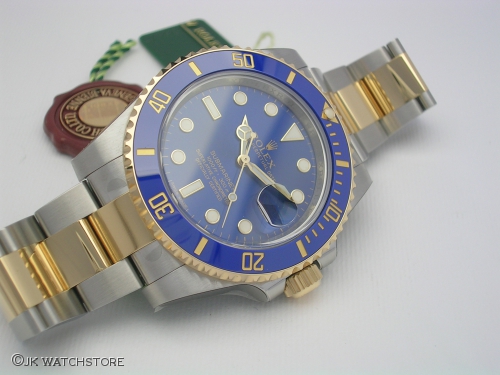 ROLEX SUBMARINER 116613LB 2015 DSCN3129_10eb23.JPG