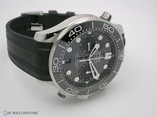 OMEGA SEAMASTER Diver 300M Co Axial Master Chronometer Chronograph 44 mm DSCN3150_308ef9.JPG