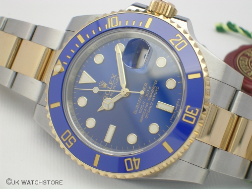 ROLEX SUBMARINER 116613LB 2014 DSCN3157_938c51.JPG