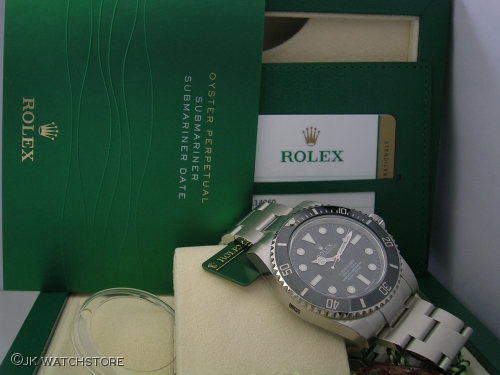 ROLEX SUBMARINER 114060 2015 DSCN3557_d184e1.JPG