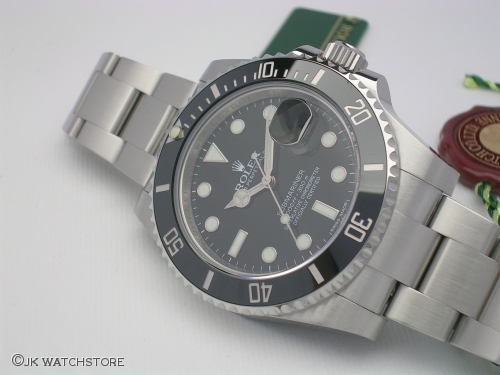 ROLEX SUBMARINER 116610LN 2015 DSCN3568_d03e91.JPG