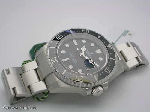 ROLEX SEADWELLER RED 126600 2023 DSCN3814_97ef2d.JPG