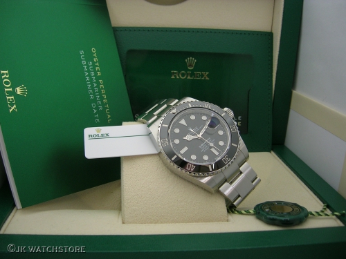 ROLEX SUBMARINER DATE 126610LN 41MM 2021 DSCN4040_5d11fb.JPG