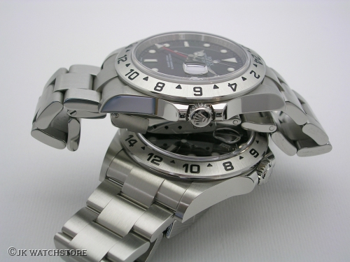 ROLEX EXPLORER II vs EXPLORER II 16570