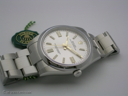 ROLEX OYSTER PERPETUAL 124300 2023 DSCN4180_d017c6.JPG