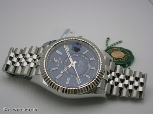 ROLEX SKYDWELLER 326934 2022 BLUE DIAL JUBILEE DSCN4217_fe1fb0.JPG