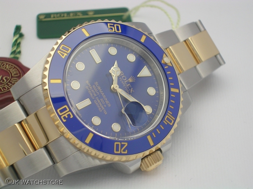 ROLEX SUBMARINER 116613LB 2015 DSCN4353_3af9e7.JPG