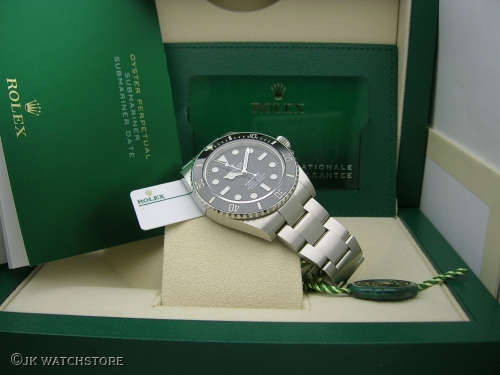 ROLEX SUBMARINER 124060 41MM 2023 DSCN4426_25f9d0.JPG