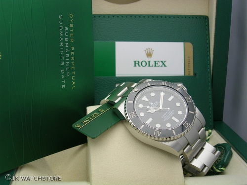 ROLEX SUBMARINER 114060 2015 DSCN5189_b634e7.JPG