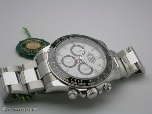 ROLEX DAYTONA 126500LN 2024 DSCN5290_1ecf9c.JPG