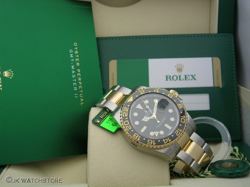 ROLEX GMT-MASTER II 116713LN 2015 DSCN5559_882911.JPG