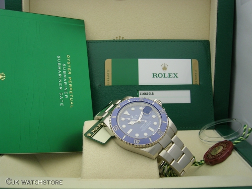 ROLEX SUBMARINER 116619LB 2014 DSCN5581_58a7bb.JPG