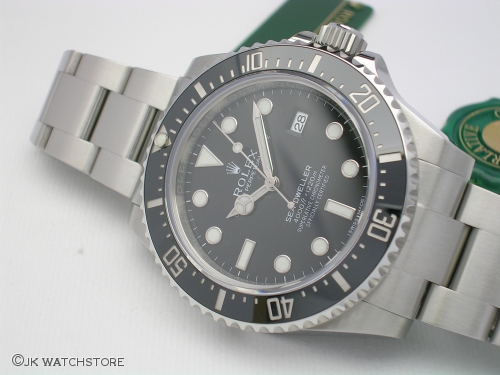 ROLEX SEADWELLER 116600 2015 DSCN5622_290c3e.JPG