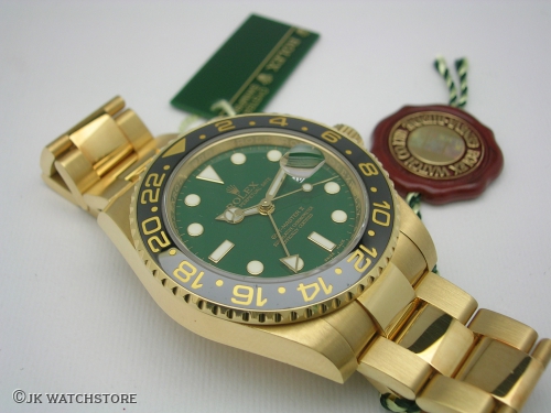 ROLEX GMT-MASTER II 116718LN GREEN DIAL 2006 DSCN5990_a85063.JPG