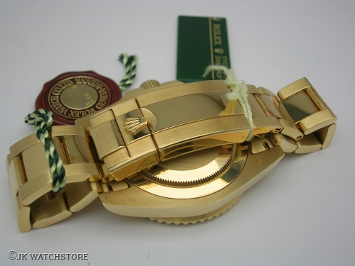 ROLEX GMT-MASTER II 116718LN GREEN DIAL 2006 DSCN5994_b0539e.JPG