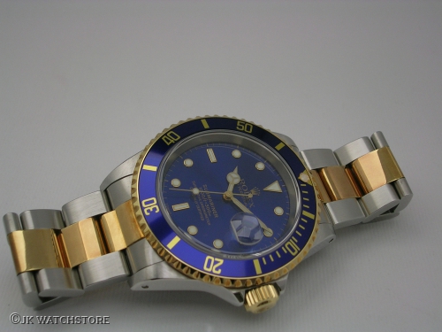 ROLEX SUBMARINER 16613 1999 SWISS ONLY DSCN6095_12e7f8.JPG