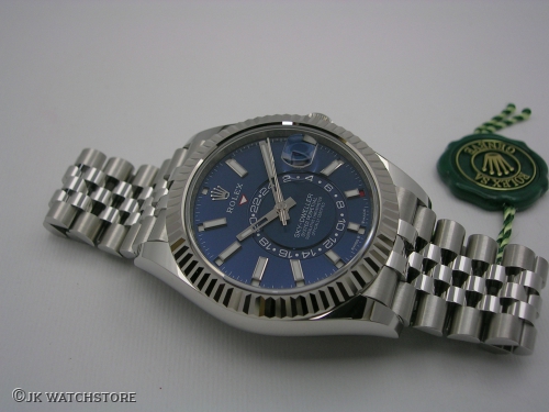 ROLEX SKYDWELLER 336934 2025 BLUE DIAL DSCN6183_5e286a.JPG