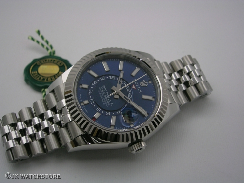 ROLEX SKYDWELLER 336934 2025 BLUE DIAL DSCN6185_66c5f1.JPG