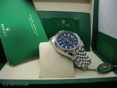 ROLEX SKYDWELLER 336934 2025 BLUE DIAL DSCN6193_905765.JPG