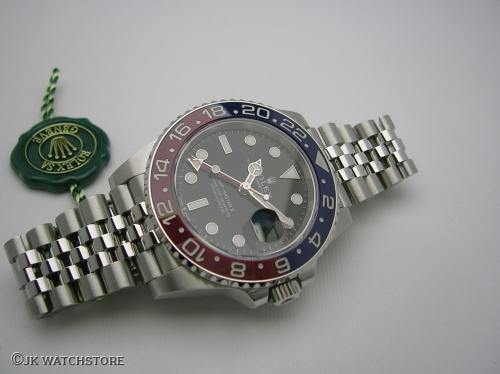 ROLEX GMT-MASTER II 126710BLRO 2025 PEPSI DSCN6624_8dcee8.JPG