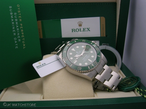 ROLEX SUBMARINER 116610LV 2017 DSCN6669_384cd1.JPG