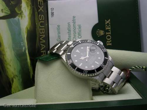 ROLEX SUBMARINER 16610 2007 DSCN6807_e2e9d3.JPG