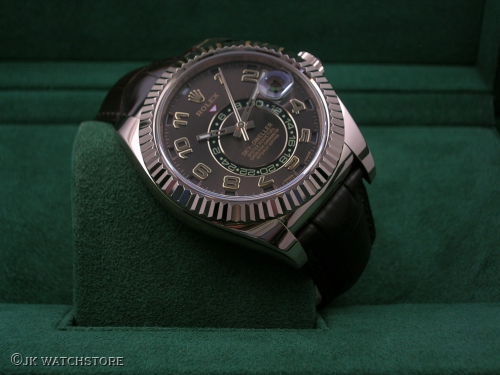 ROLEX SKYDWELLER 326135 ROSE GOLD 2014 DSCN6873_3d666f.JPG
