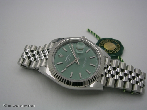 ROLEX DATEJUST 41 126334 MINT GREEN DIAL 2024 DSCN6906_b428f4.JPG