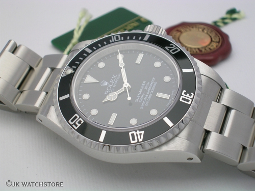 ROLEX SUBMARINER 14060M 2009 DSCN6923_e270f1.JPG