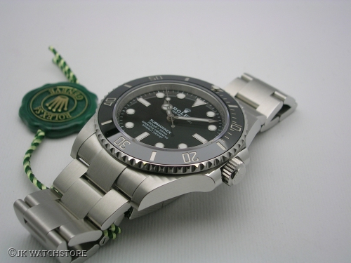 ROLEX SUBMARINER 124060 2026  DSCN7006_031e33.JPG