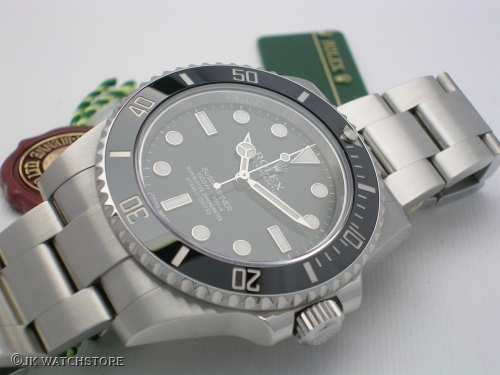 ROLEX SUBMARINER 114060 2012 DSCN7065_79884a.JPG