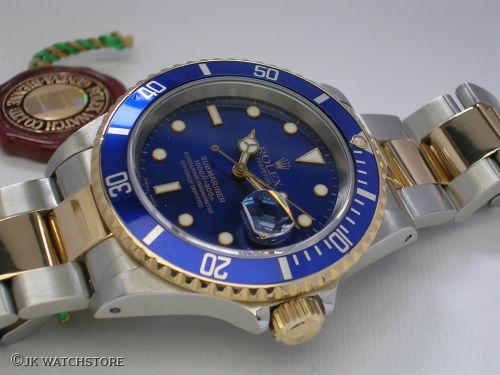 ROLEX SUBMARINER 16613LB 2000 DSCN7280_c0fc10.JPG