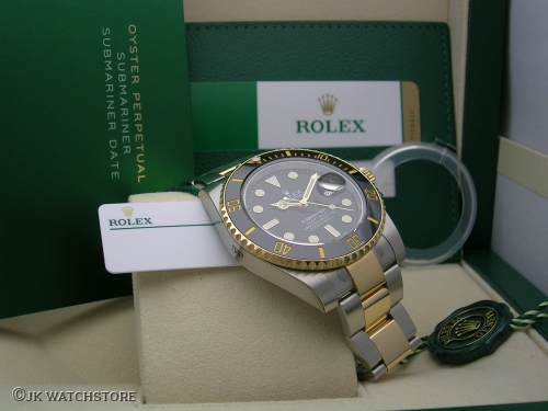 ROLEX SUBMARINER 116613LN 2017 DSCN7808_b9a5a6.JPG