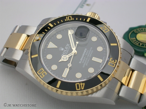 ROLEX SUBMARINER 116613LN 2017 DSCN8211_c98b1a.JPG