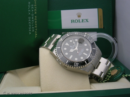 ROLEX SEADWELLER RED 126600 2018 DSCN8293_a466d9.JPG