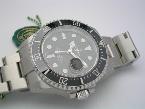 ROLEX SEADWELLER RED 126600 2018 DSCN8526_f443af.JPG