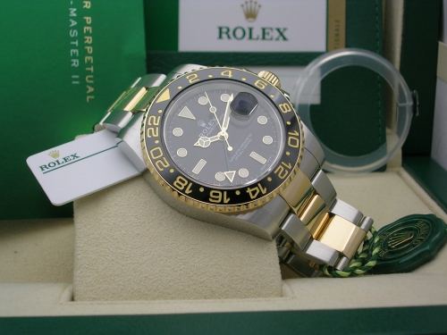 ROLEX GMT-MASTER II 116713LN 2017 DSCN8801_b03b2c.JPG