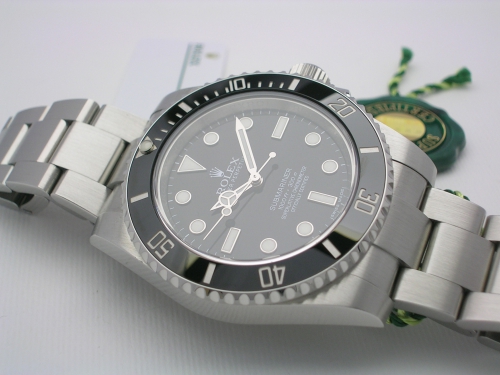 ROLEX SUBMARINER 114060 2017 DSCN8819_53c9bb.JPG