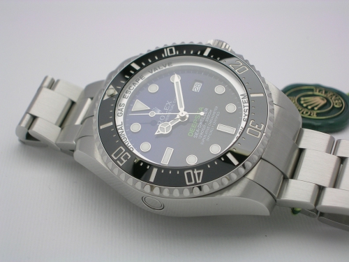 ROLEX DEEPSEA 116660 2017 DEEP BLUE DSCN9063_b12d7e.JPG