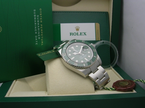 ROLEX SUBMARINER 116610LV 2014 DSCN9091_cce6af.JPG