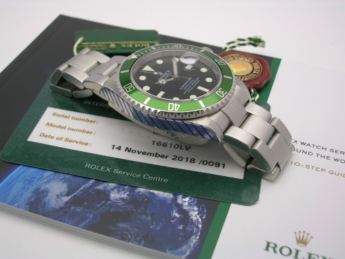 ROLEX SUBMARINER 16610LV 2008 ROLEX SERVICE DSCN9118_e62b3f.JPG