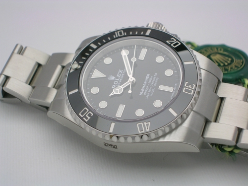 ROLEX SUBMARINER 114060 2019 DSCN9501_d67c2f.JPG