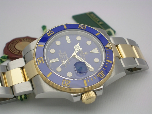 ROLEX SUBMARINER 116613LB 2013 OLD-FLAT BLUE SMURF DIAL DSCN9513_311283.JPG