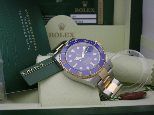 ROLEX SUBMARINER 116613LB 2013 OLD-FLAT BLUE SMURF DIAL DSCN9518_6ecfea.JPG